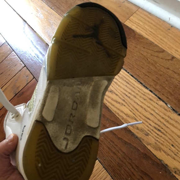 Jordan 5s - Picture 5 of 5